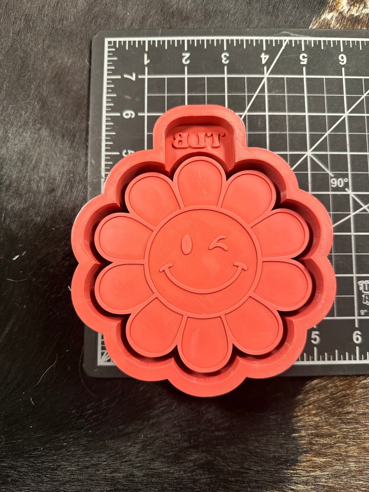 Winky Flower Smiley Silicone Freshie Mold