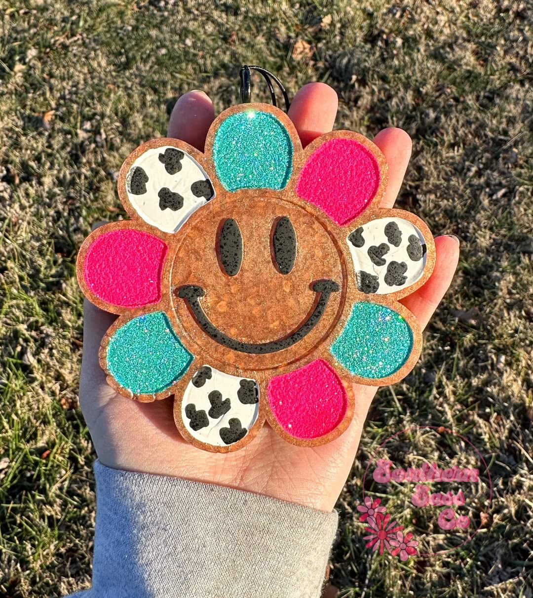 Smiley Flower Silicone Freshie Mold