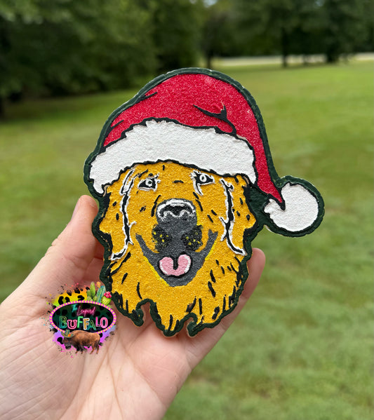 Golden Retriever with a Santa hat Silicone Freshie Mold