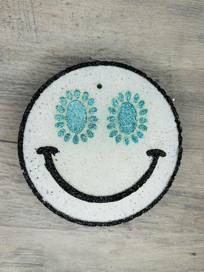 Squash Eyes Smiley Silicone Freshie Mold