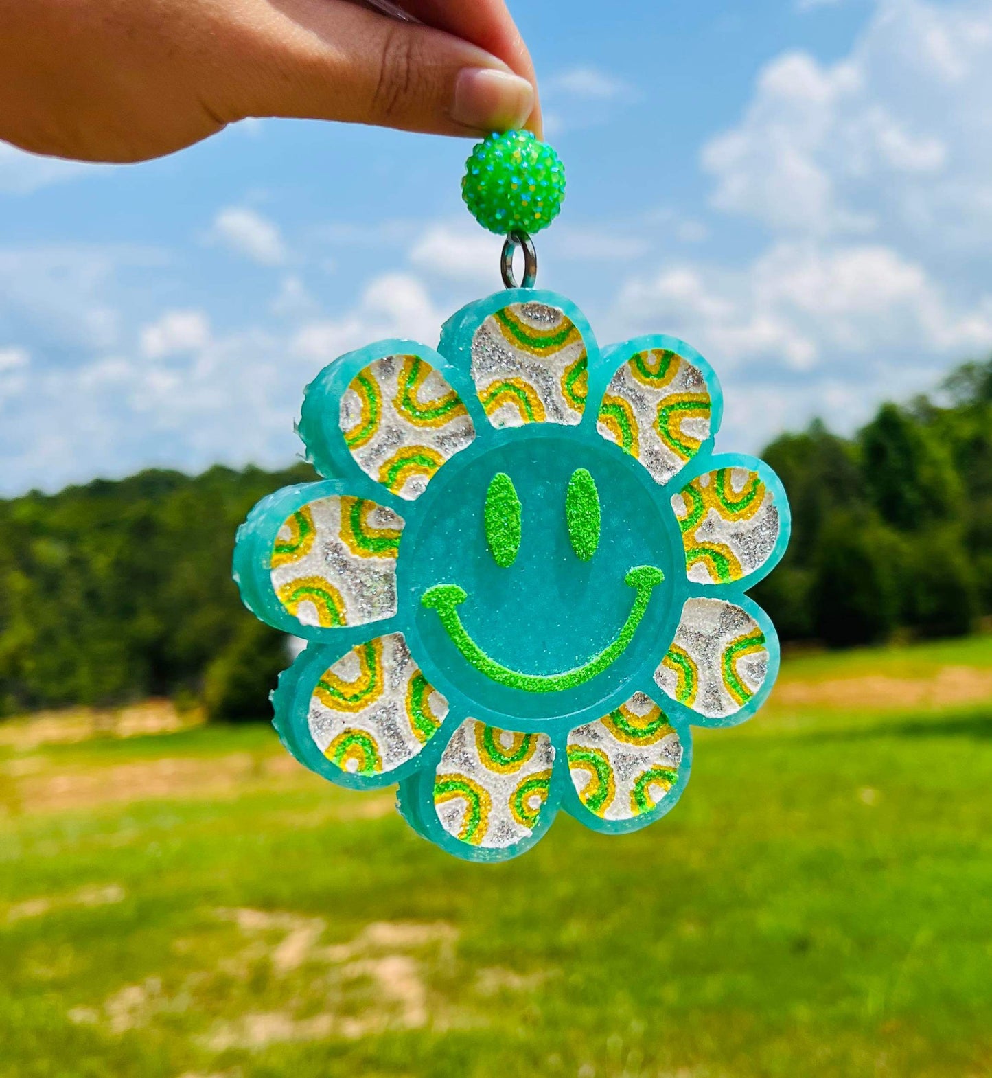 Smiley Flower Silicone Freshie Mold